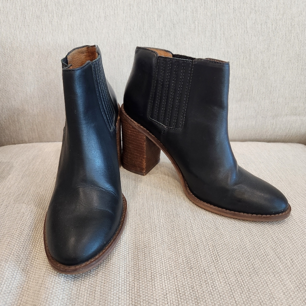Madewell chelsea ankle boot